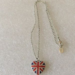 Enamel rhinestone heart necklace